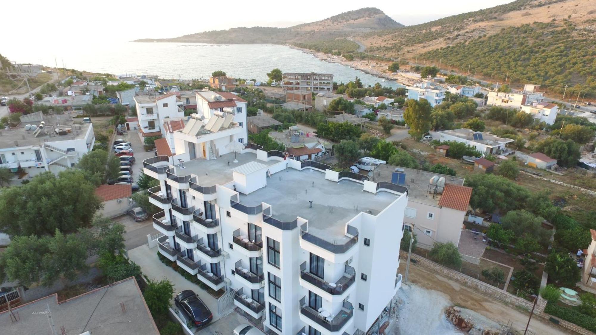 Gl Hotel Ksamil Exteriör bild